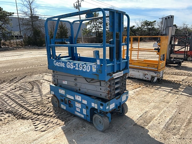 genie-gs1930-image-2