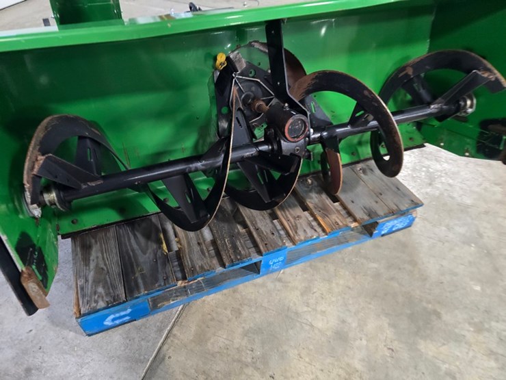 2014-john-deere-60-image-9