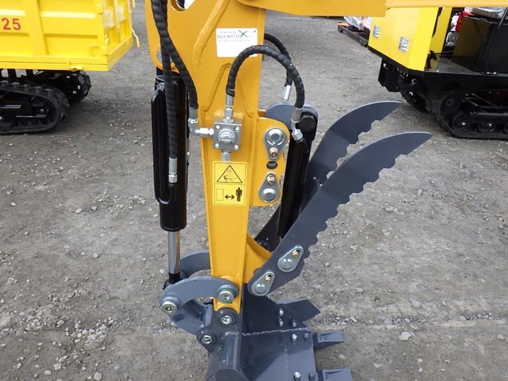 2026-sdlanch-me20-hydraulic-excavator-image-6