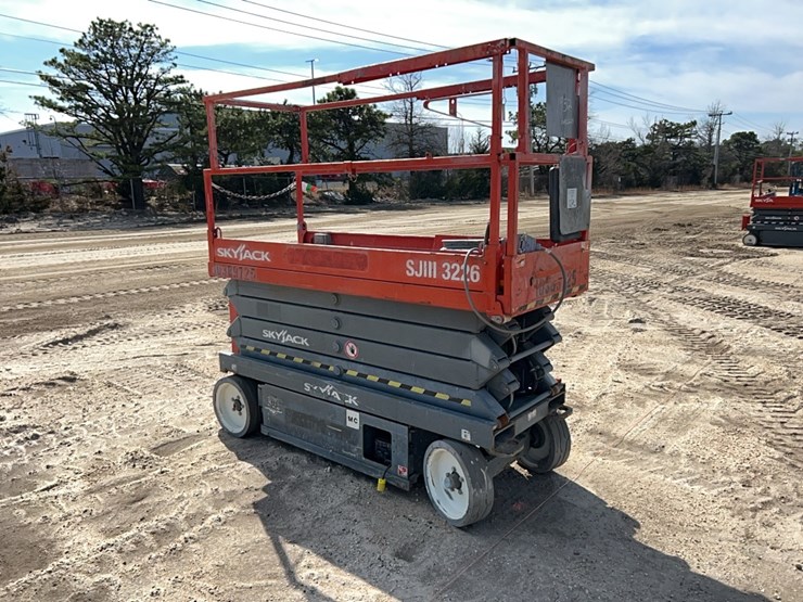skyjack-sjiii3226-image-2