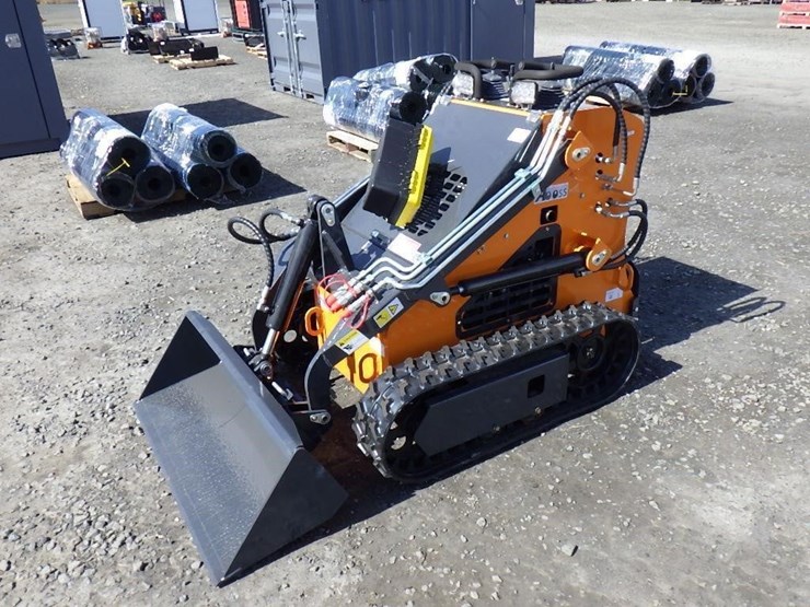 2025-aboss-gh380-skid-steer-tracked-loader-image-1