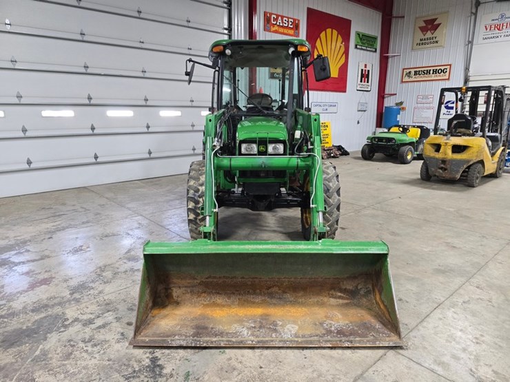 john-deere-5520-image-8