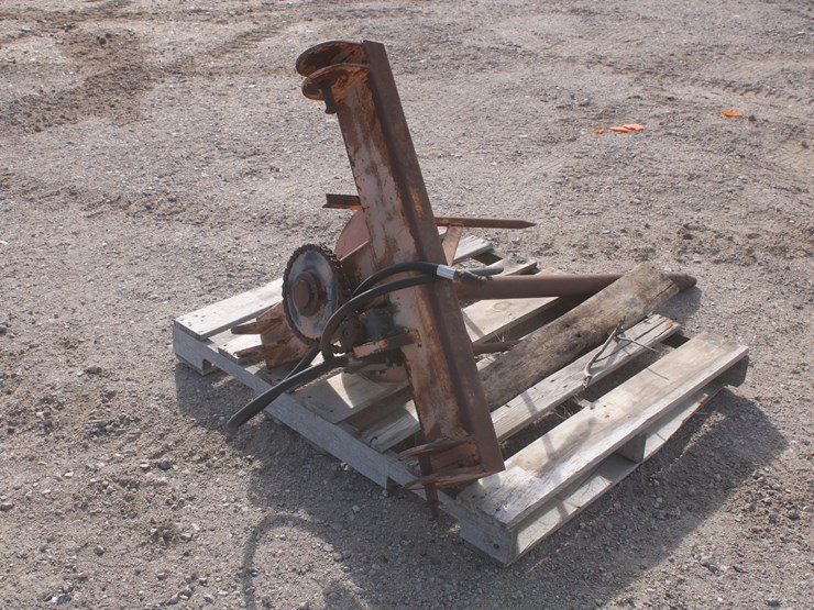 #2077-•-3-point-hay-unroller-image-6