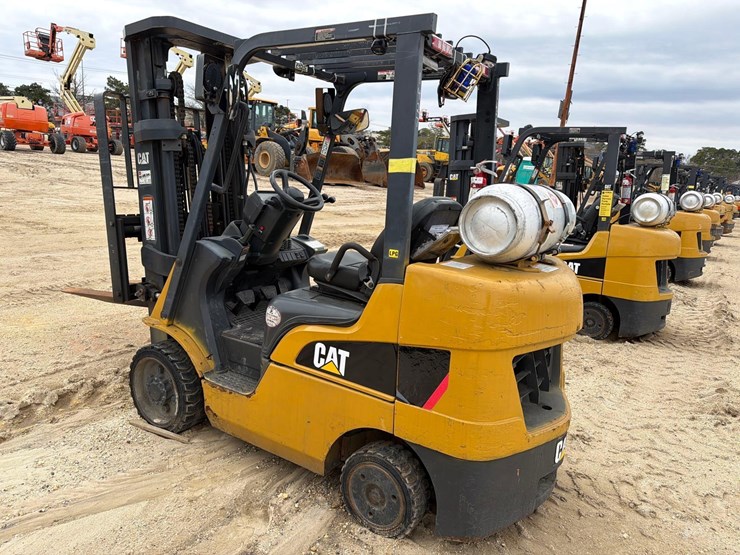 2021-caterpillar-2c6000-image-8