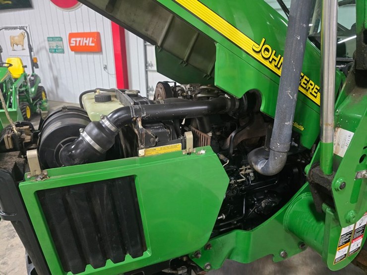 john-deere-5520-image-18