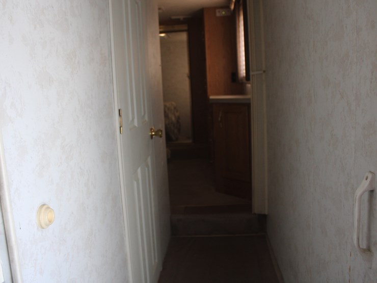 #3041-•-2002-king-of-the-road-royalite-34ft-camper-trailer-image-39