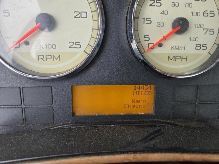 2016-international-prostar-image-59