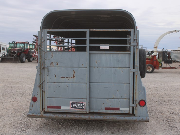#3010-•-1995-calico-bumper-pull-16ft-livestock-trailer-image-10