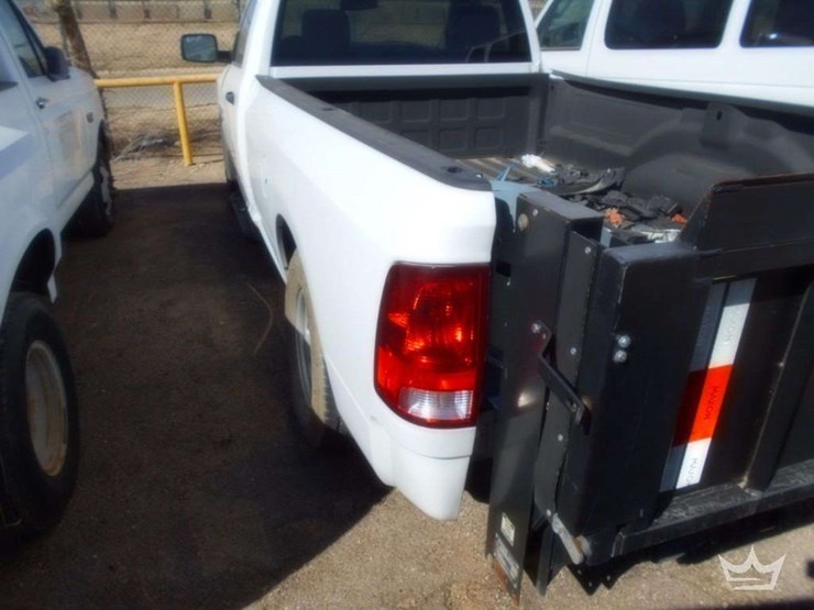 2020-dodge-1500-image-4