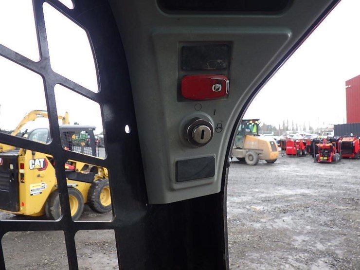 caterpillar-226d3-image-21