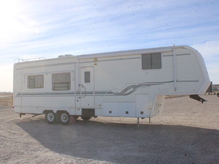#3041-•-2002-king-of-the-road-royalite-34ft-camper-trailer-image-5