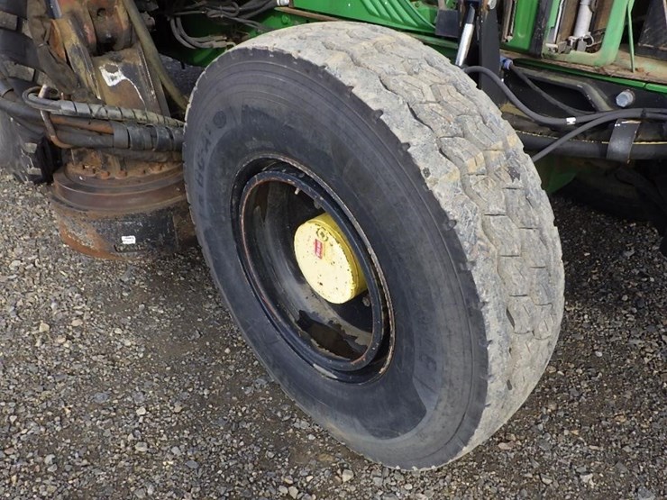 john-deere-6330-image-35