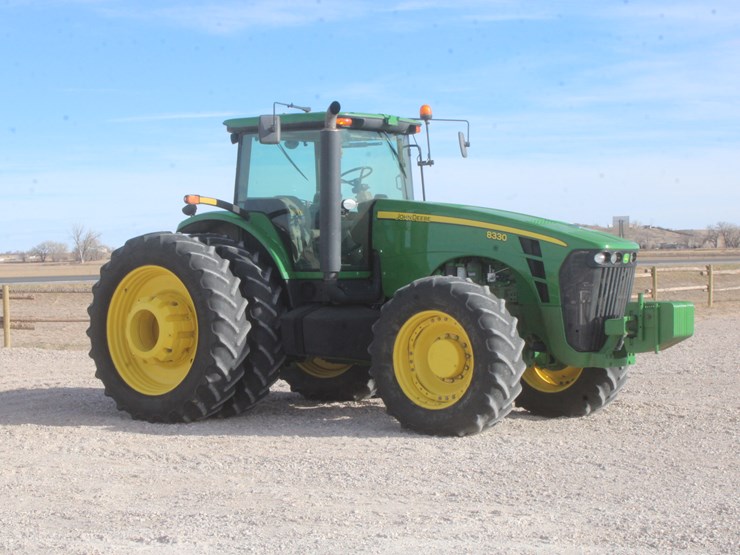 2009-john-deere-8330-image-10