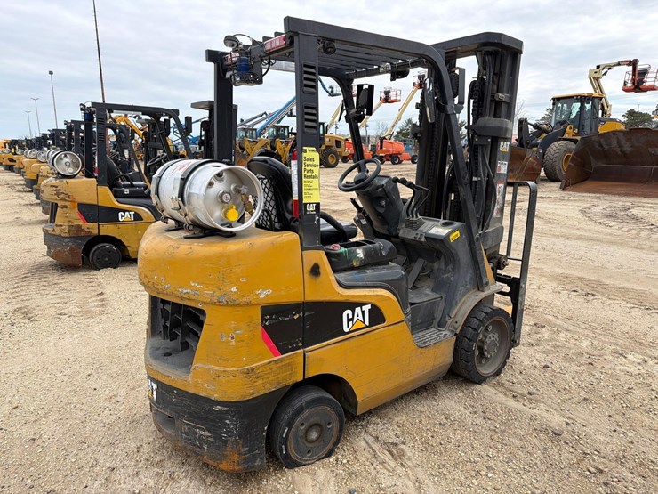 2021-caterpillar-2c6000-image-7