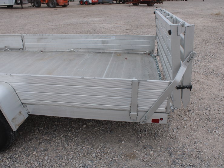 #3026-•-2021-aluma-16ft-bumper-pull-trailer-image-17