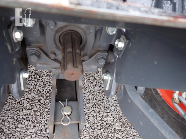 2021-kubota-l2501d-image-11