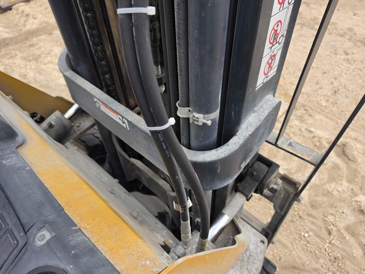 2021-caterpillar-2c6000-image-6