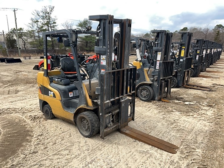 2021-caterpillar-2c6000-image-2