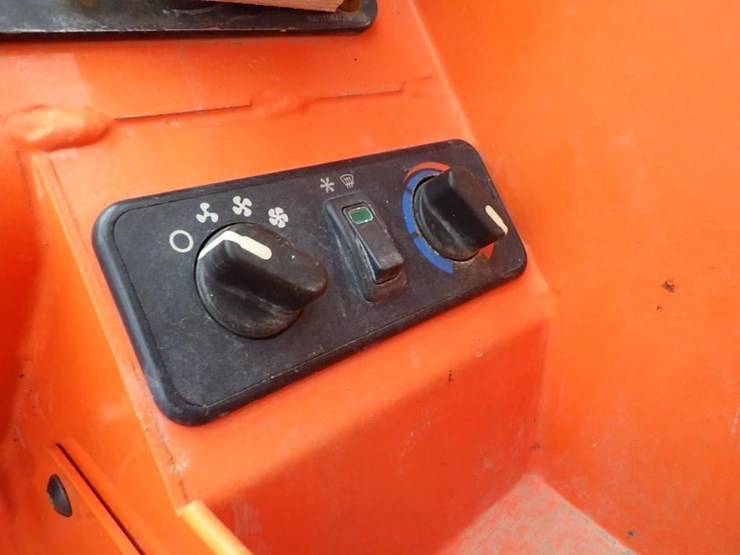 sky-trak-10054-image-48