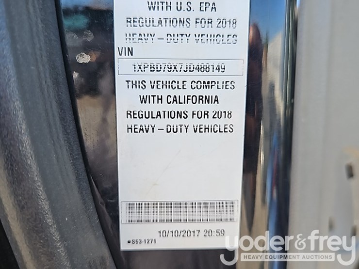 peterbilt-579-image-48