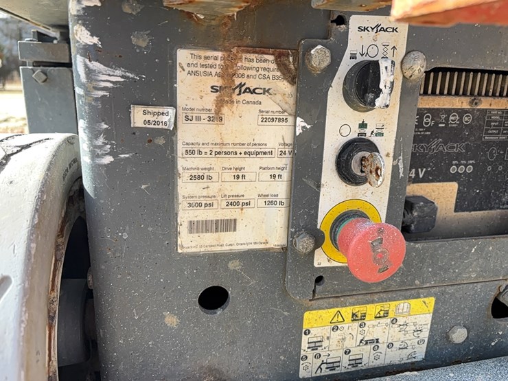 2016-skyjack-sjiii3219-image-6