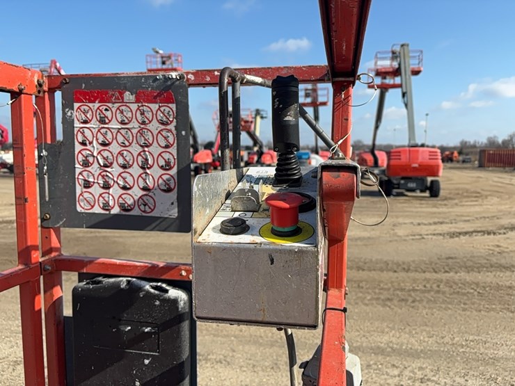 2016-skyjack-sjiii3219-image-5