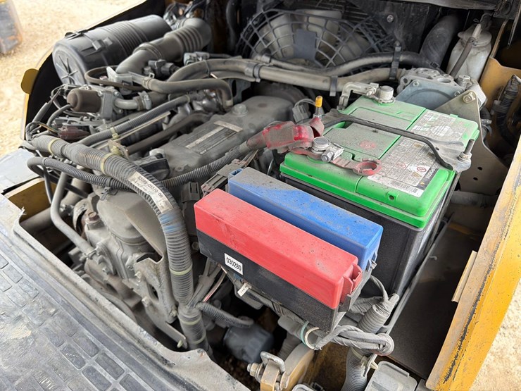 2021-caterpillar-2c6000-image-12