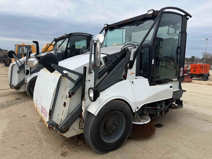 elgin-pelican-s-image-1