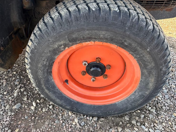 2007-bobcat-5600-toolcat-image-21