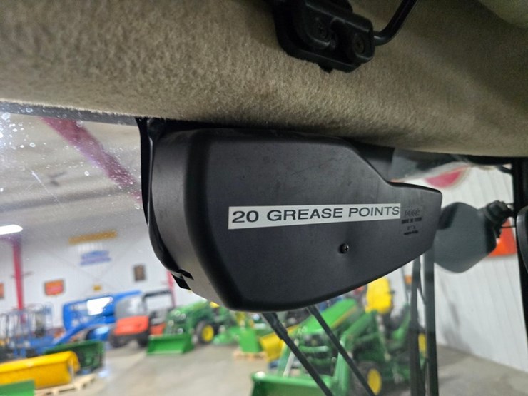 2015-john-deere-1575-image-34