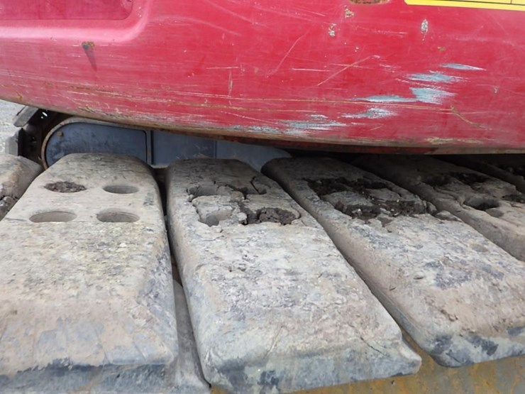 takeuchi-tb280fr-image-37