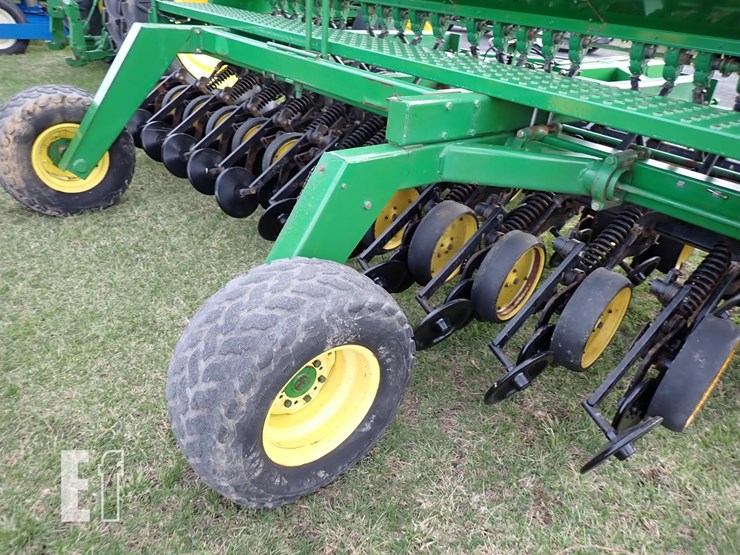 john-deere-750-image-7