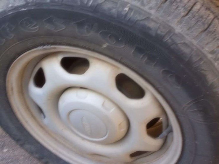 2011-ford-f150-image-11