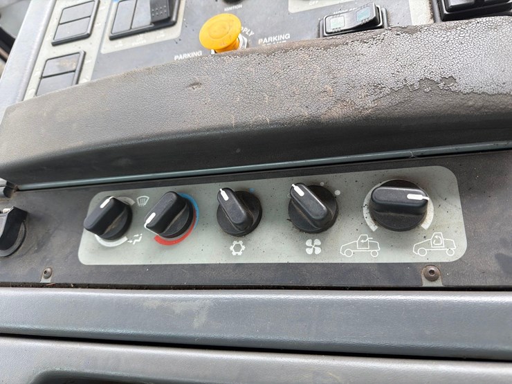 elgin-pelican-s-image-11