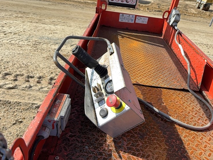 2016-skyjack-sjiii3219-image-8