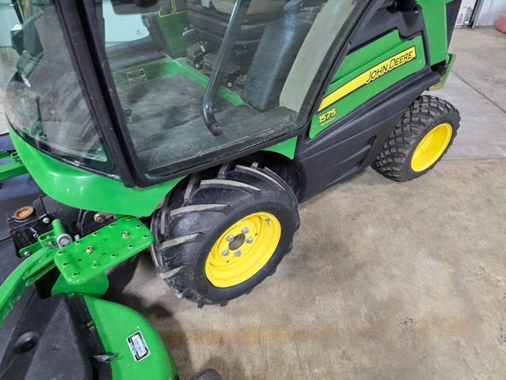 2015-john-deere-1575-image-15