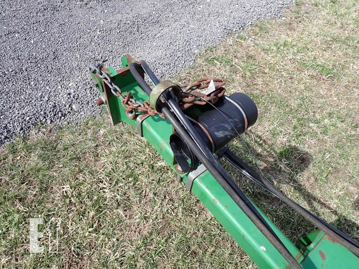 john-deere-200-image-14
