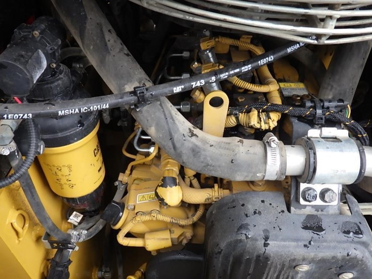 caterpillar-226d3-image-10