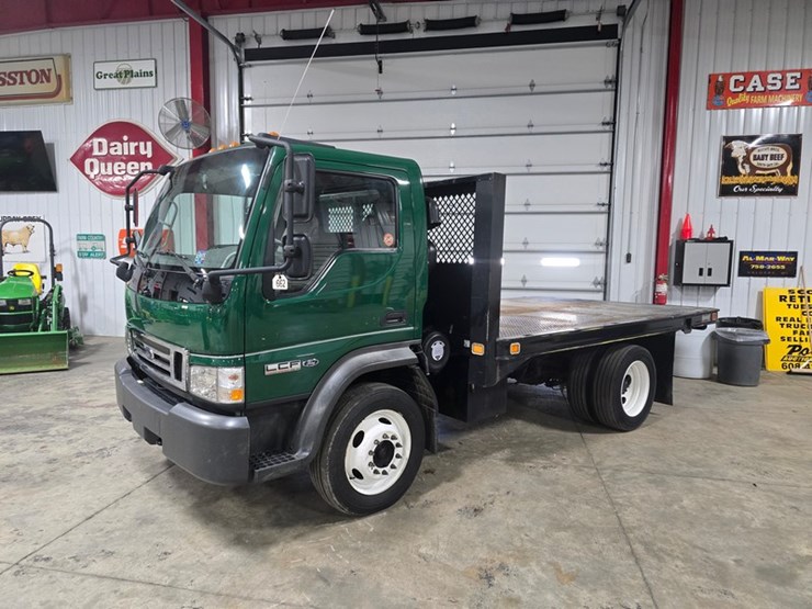 2007-ford-lcf-image-1