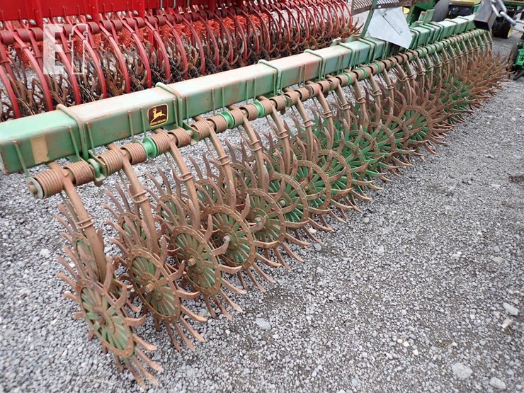 john-deere-400-image-3