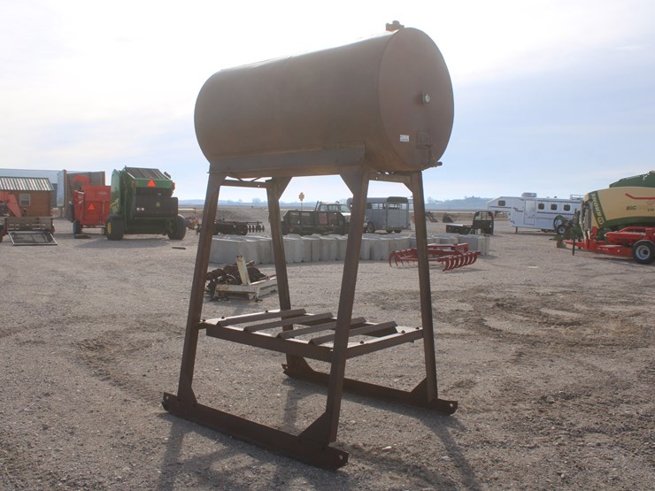 #2078-•-eaton-fuel-tank-on-tank-on-hd-stand-image-4
