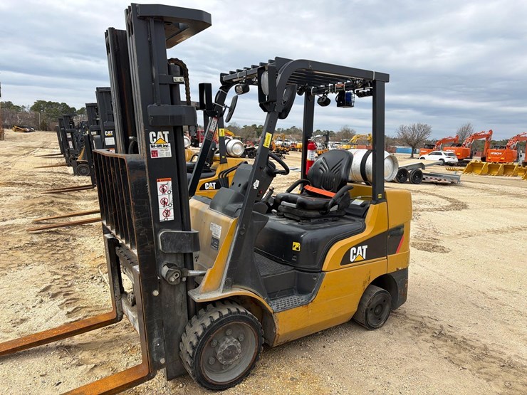 2021-caterpillar-2c6000-image-2