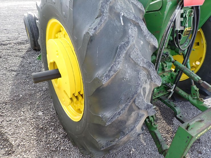 john-deere-4020-image-15