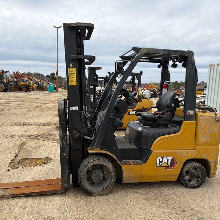 2021 CATERPILLAR 2C6000