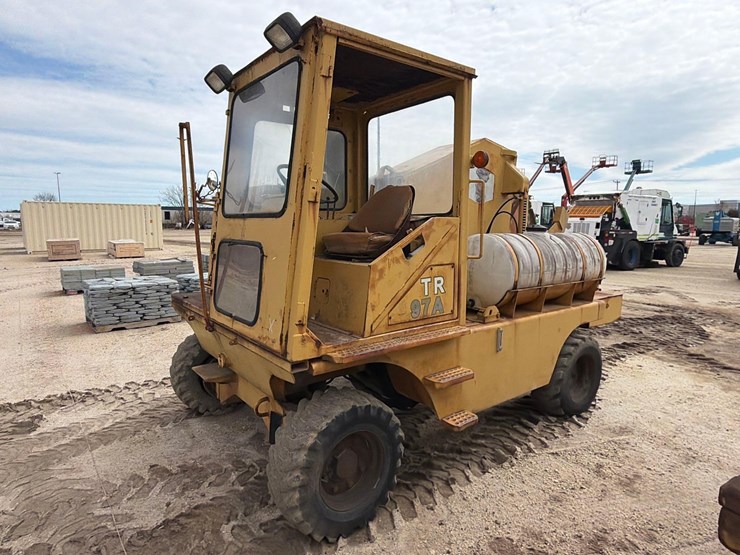 vermeer-cc135-image-1