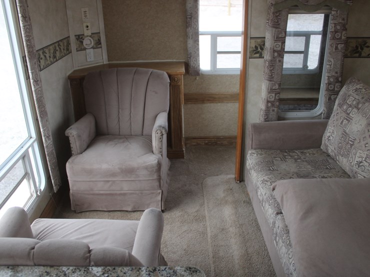 #3000-•-2007-palomino-ultra-lite-thoroughbred-f830re-30ft-camper-trailer-image-33