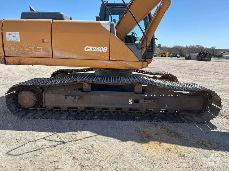 2008-case-cx240b-image-33