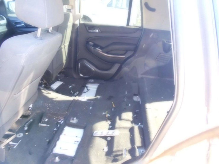 2019-chevrolet-tahoe-image-7