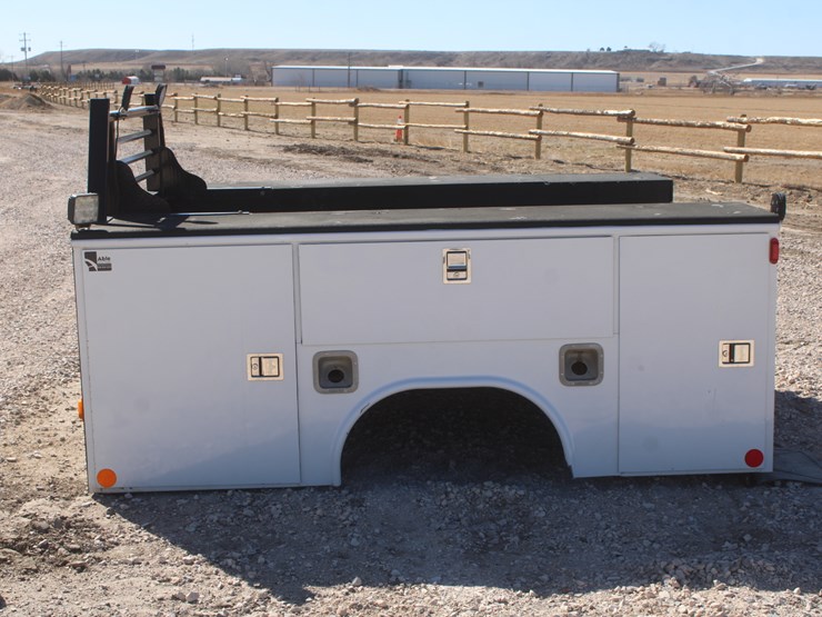 #3045-•-reading-tool-body-pickup-bed-image-4