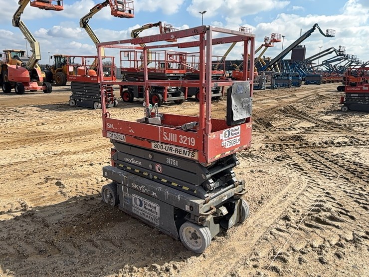 2016-skyjack-sjiii3219-image-2